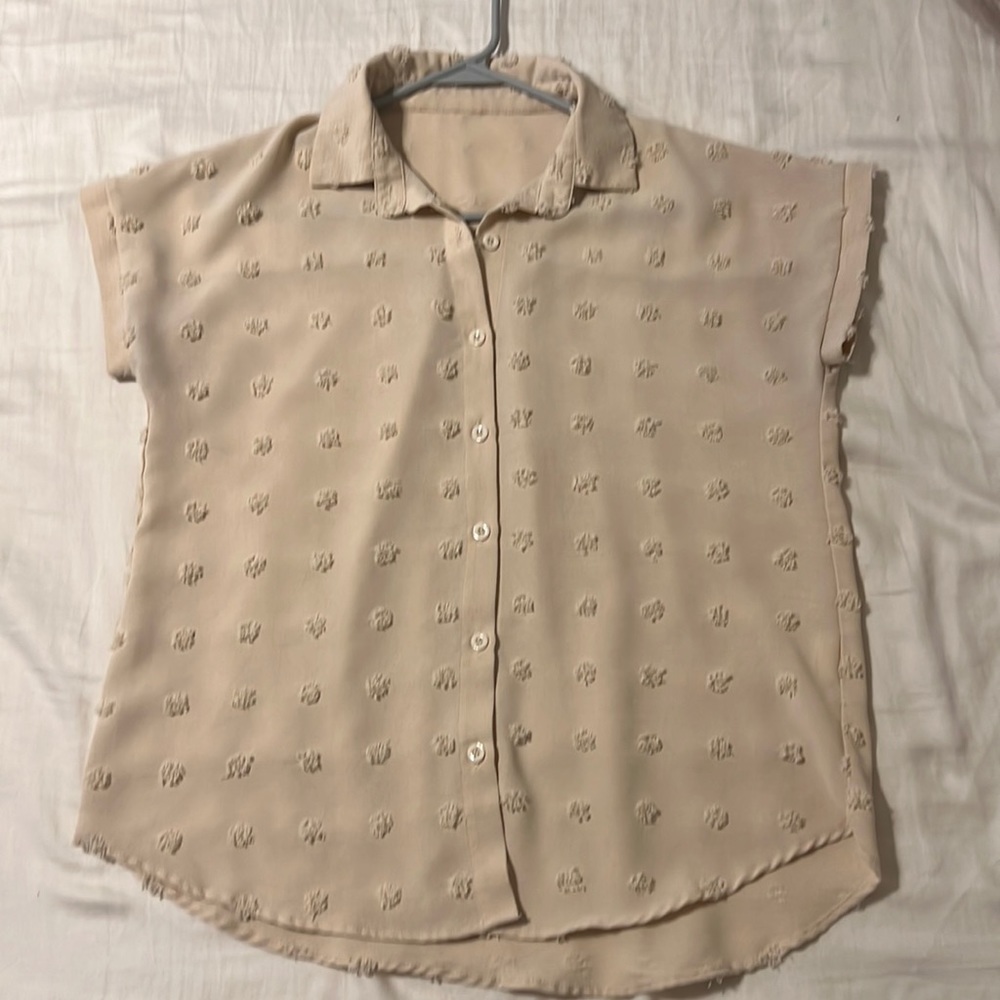 Women’s tan size medium blouse, button down